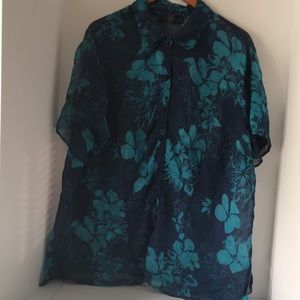 Woman’s Size 18/20 Blue and Teal Lane Bryant Camisole and matching Shirt Set